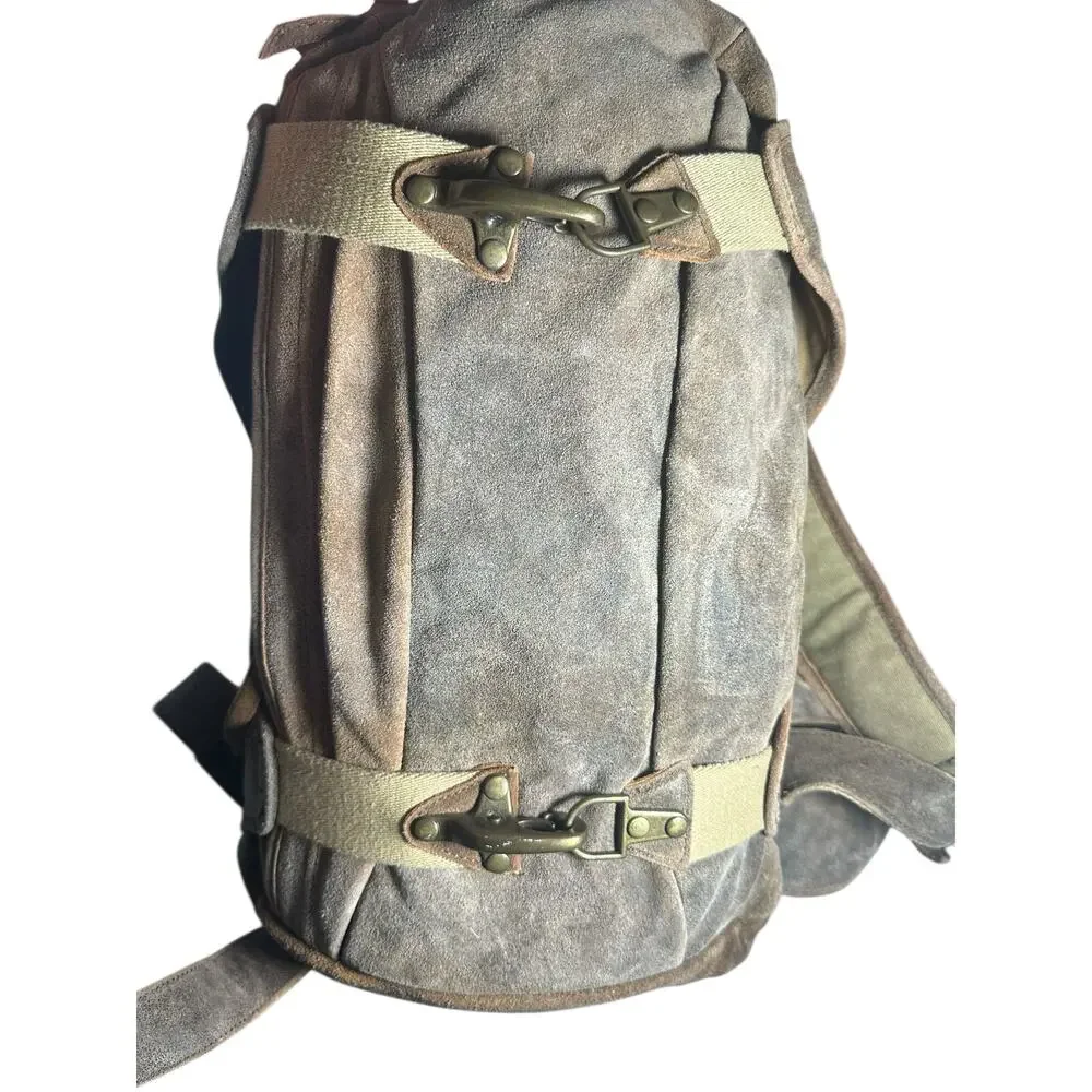 Wilsons Leather M. Julian Suede Backpack Tan Distressed Brass Buckle rare unique